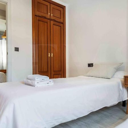 Spacious & Authentic Apartment By Rems Μάλαγα Εξωτερικό φωτογραφία